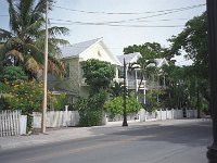 047image03