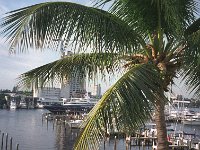 093image015