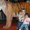 DSC04322 : Sheri Poulter,Ella Poulter,Luke Poulter