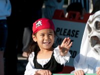DSC 0974 : Halloween Parade Luke Ella Rachel Eagle Ridge