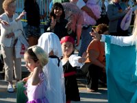 DSC 0980 : Halloween Parade Luke Ella Rachel Eagle Ridge