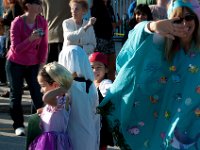 DSC 0981 : Halloween Parade Luke Ella Rachel Eagle Ridge