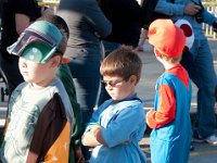 DSC 0989 : Halloween Parade Luke Ella Rachel Eagle Ridge