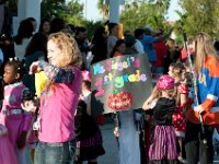 DSC 0994 : Halloween Parade Luke Ella Rachel Eagle Ridge