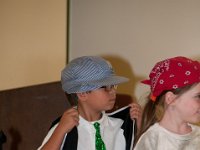 DSC 3928 : 2012, Eagle Ridge, Ella, Luke, May, Prize, Rachel, School, Wizard of Oz
