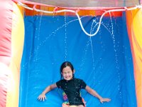 DSC 8331 : Ella Poulter Birthday 10 Water Slide