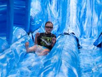 DSC 5422 : End of the school year party water slide