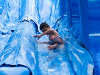 DSC 5464 : End of the school year party water slide