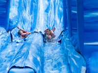 DSC 5480 : End of the school year party water slide