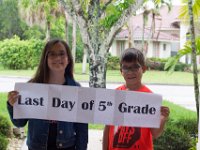 DSC 5318 : Luke Ella Last Day 5th Grade