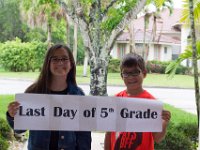 DSC 5324 : Luke Ella Last Day 5th Grade