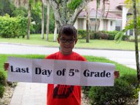 DSC 5325 : Luke Ella Last Day 5th Grade