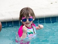 DSC 2922 : Luke Ella Jeff Tyler Ava Pool