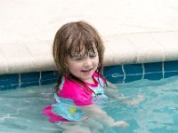 DSC 2930 : Luke Ella Jeff Tyler Ava Pool