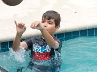 DSC 2946 : Luke Ella Jeff Tyler Ava Pool