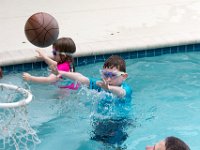 DSC 2966 : Luke Ella Jeff Tyler Ava Pool