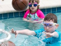 DSC 2970 : Luke Ella Jeff Tyler Ava Pool