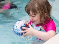 DSC 2973 : Luke Ella Jeff Tyler Ava Pool