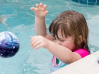 DSC 2983 : Luke Ella Jeff Tyler Ava Pool